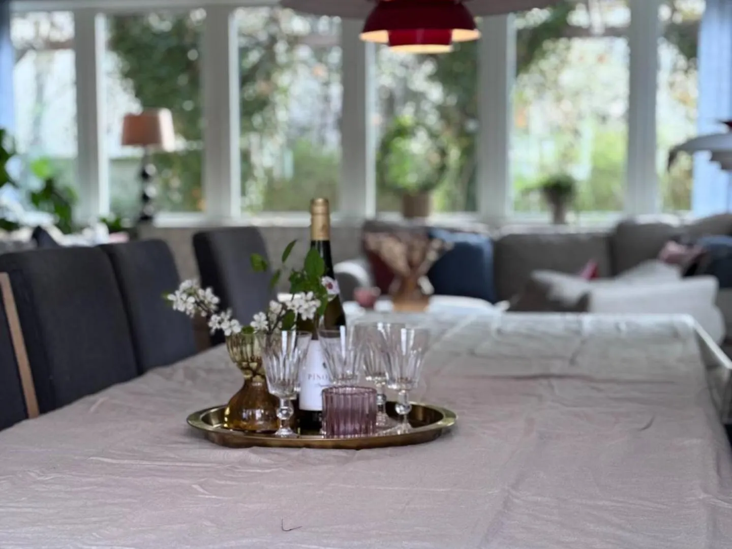 Rymlig Villa Naera Stad Och Natur Stockholm