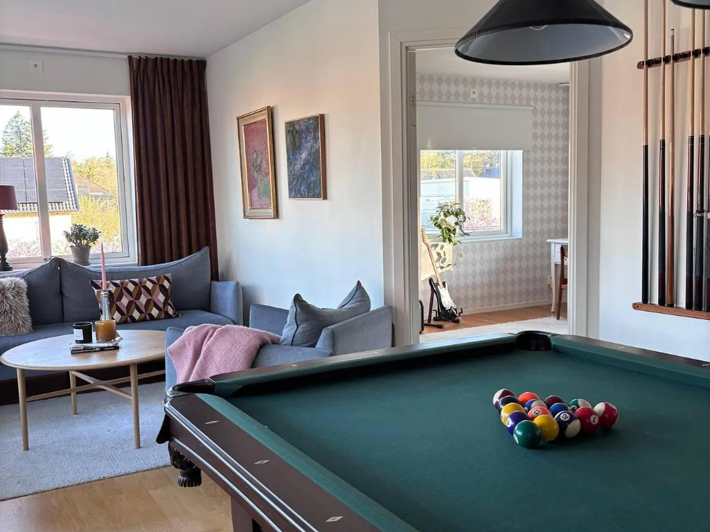 Rymlig Villa Naera Stad Och Natur Stoccolma